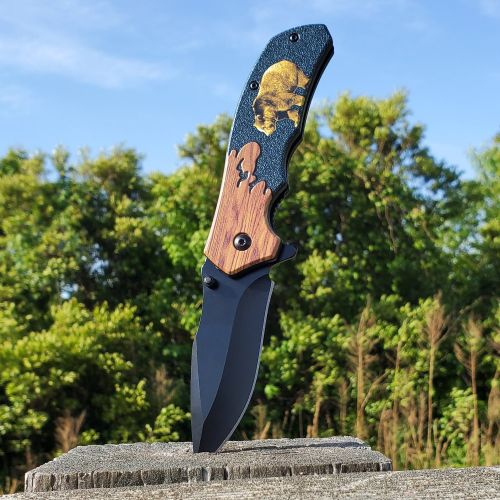 8" Wildlife Folding Knife